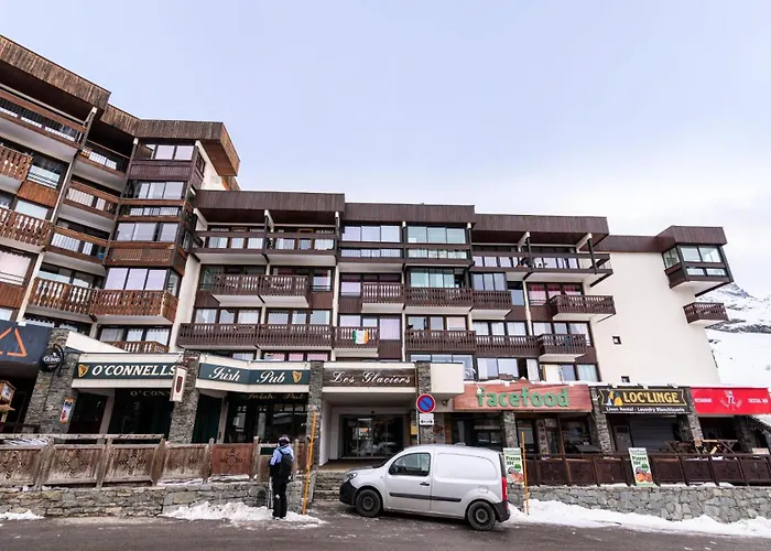 Residence Glaciers - Val Thorens Location: Studio Pour 4 Personnes Avec Balcon Sud Ouest Dans Un Quartier Jeune Et Anime Mae-9085